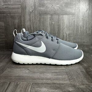 Nike Roshe Run Women size 11 Grey Mesh Running Shoes